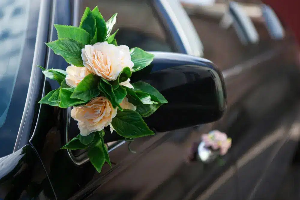 שוכרים רכב ליום החתונה באביב השכרת רכב